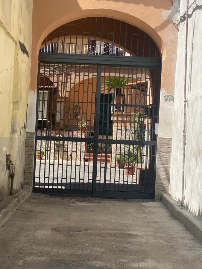 Daly Home Intero Appartamento Mugnano di Napoli Eksteriør billede